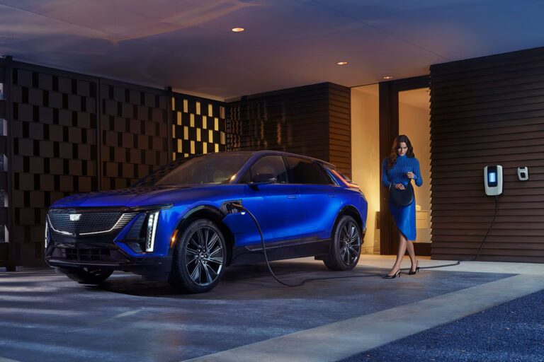 Cadillac Lyriq 2026