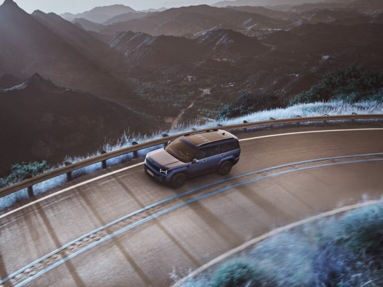 Los mejores SUV híbridos para familias activas en 2026