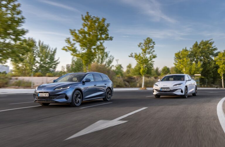 Guía para acertar con un coche premium chino familiar: espacio, garantía y tecnología Guía para acertar con un coche premium chino familiar: espacio, garantía y tecnología