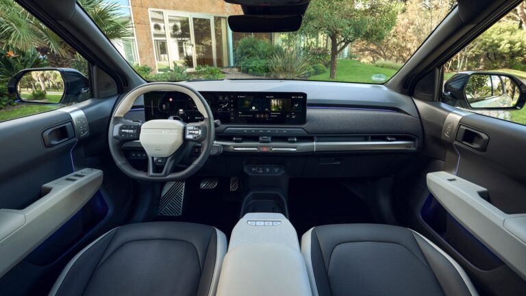 Ranking 2026: los 7 SUV eléctricos compactos con mejor relación equipamiento-precio en España