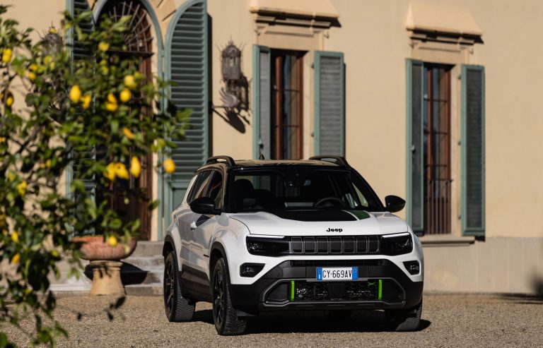 Ranking 2026: los 8 SUV-B PHEV por menos de 35.000 € con mejor equipamiento por precio en España Ranking 2026: los 8 SUV-B PHEV por menos de 35.000 € con mejor equipamiento por precio en España