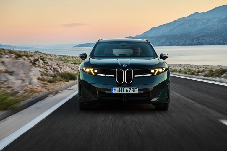 Ranking 2026: los 7 SUV eléctricos familiares con mayor autonomía real en autopista a la venta en España Ranking 2026: los 7 SUV eléctricos familiares con mayor autonomía real en autopista a la venta en España